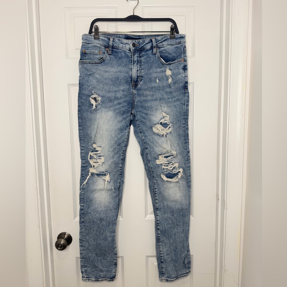 Aeropostale Athletic Skinny Distressed Blue Jeans size 33W x 32L